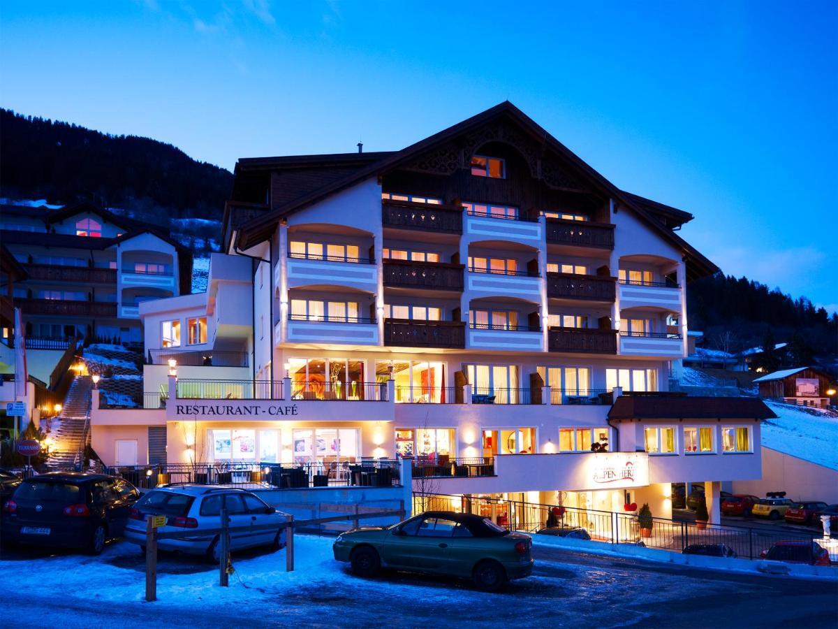 Alpen-Herz Romantik & Spa - Adults Only ラディス エクステリア 写真